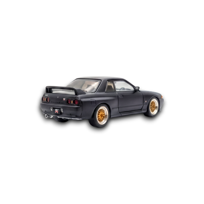 Inno64 Nissan Skyline GT-R R32 Matt Black "THE DIECAST COMPANY" Special Edition 1:64